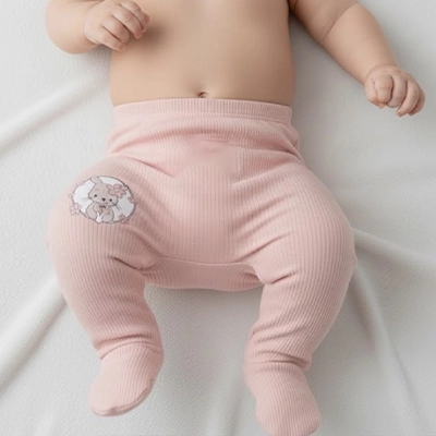 Pantalon avec chaussettes